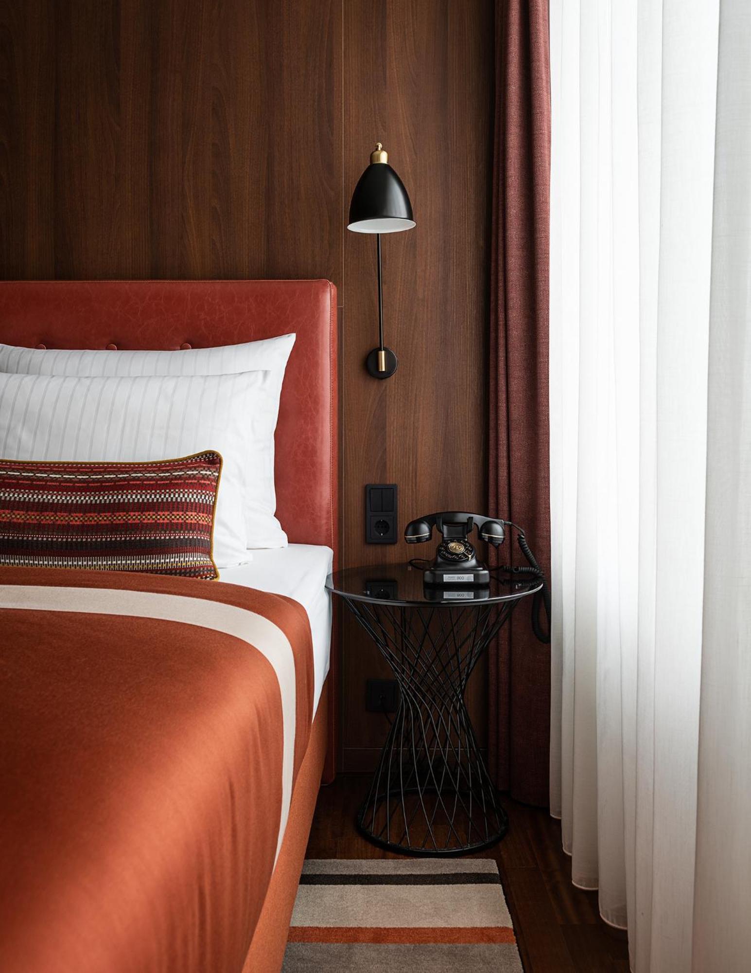 Standard Double Room,1212181882:JPEG